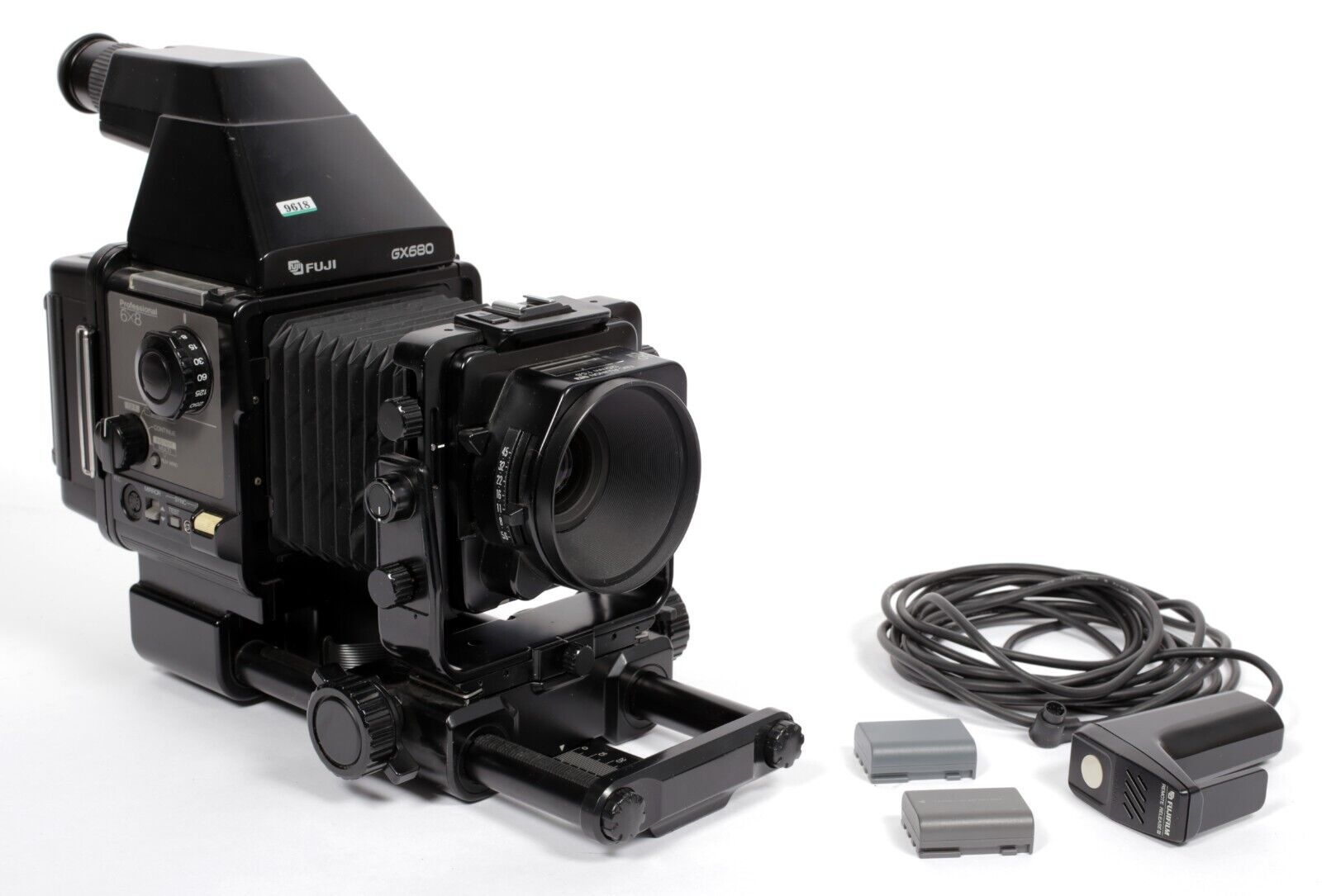 Fuji GX680 6X8 technical medium format camera with 125mm F5.6 EBC 